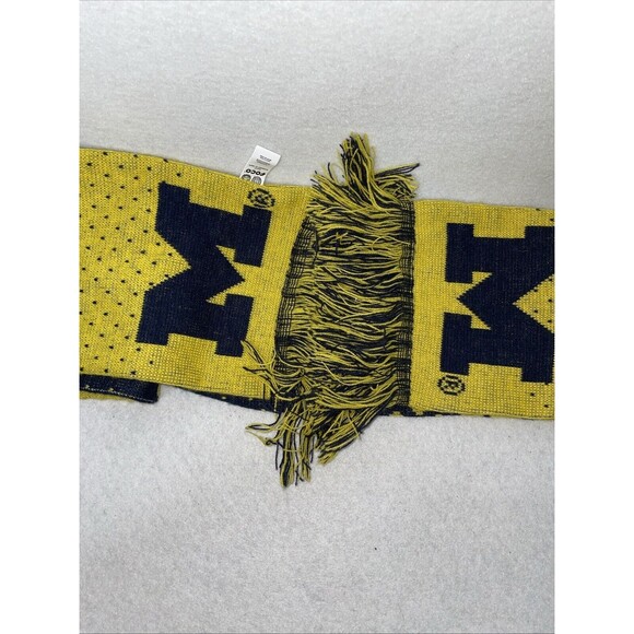 Adidas MICHIGAN STATE WOLVERINES NCAA Yellow & Navy Blue Scarf Reversible - Picture 3 of 4